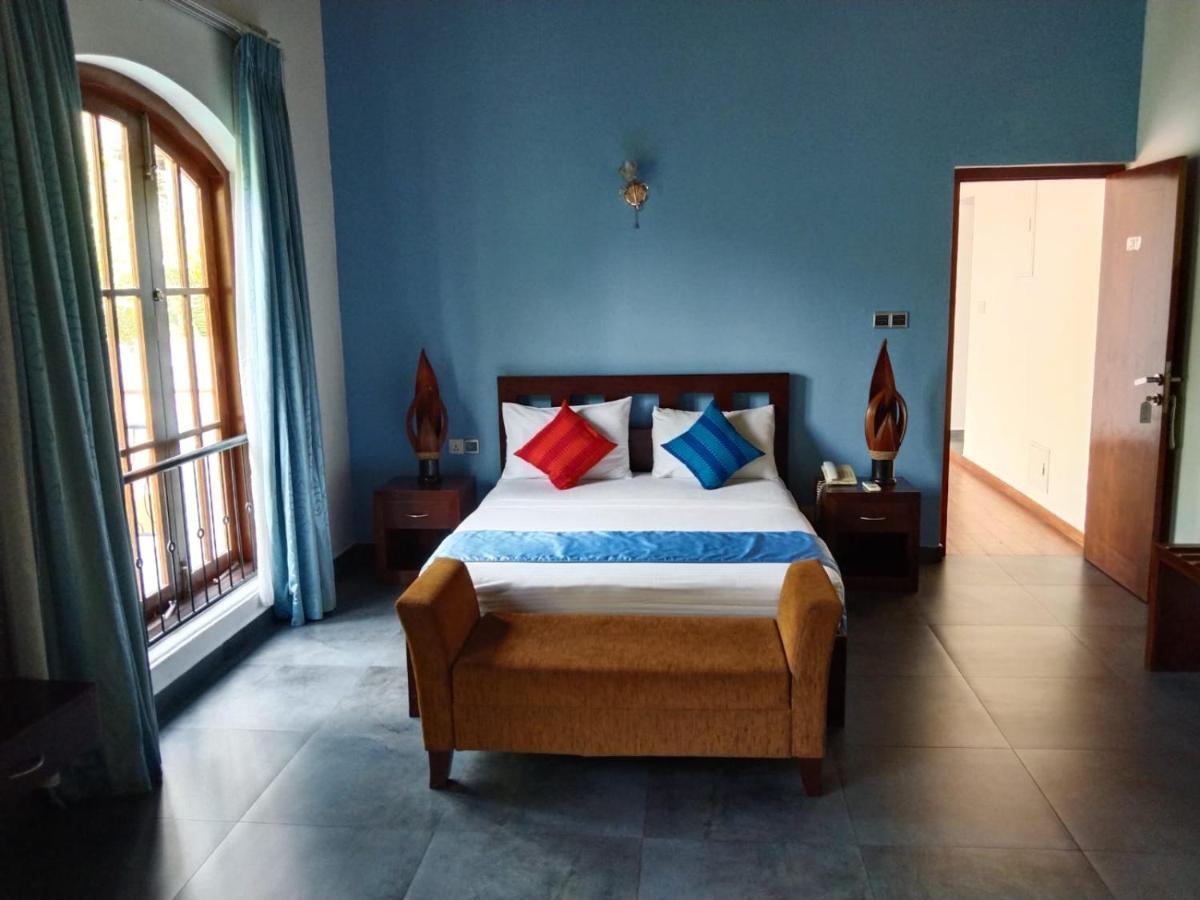 เอลเลน เพลซ Hotel โคลอมโบ ภายนอก รูปภาพ